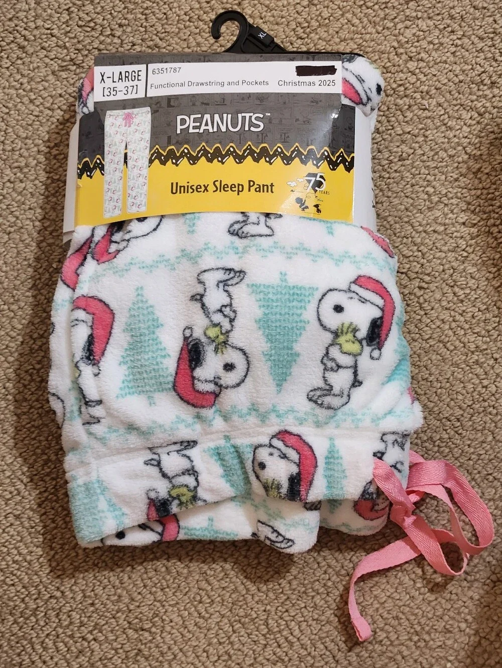 Peanuts Snoopy Holiday Sleep Pants in White, Mint & Pink Size XL